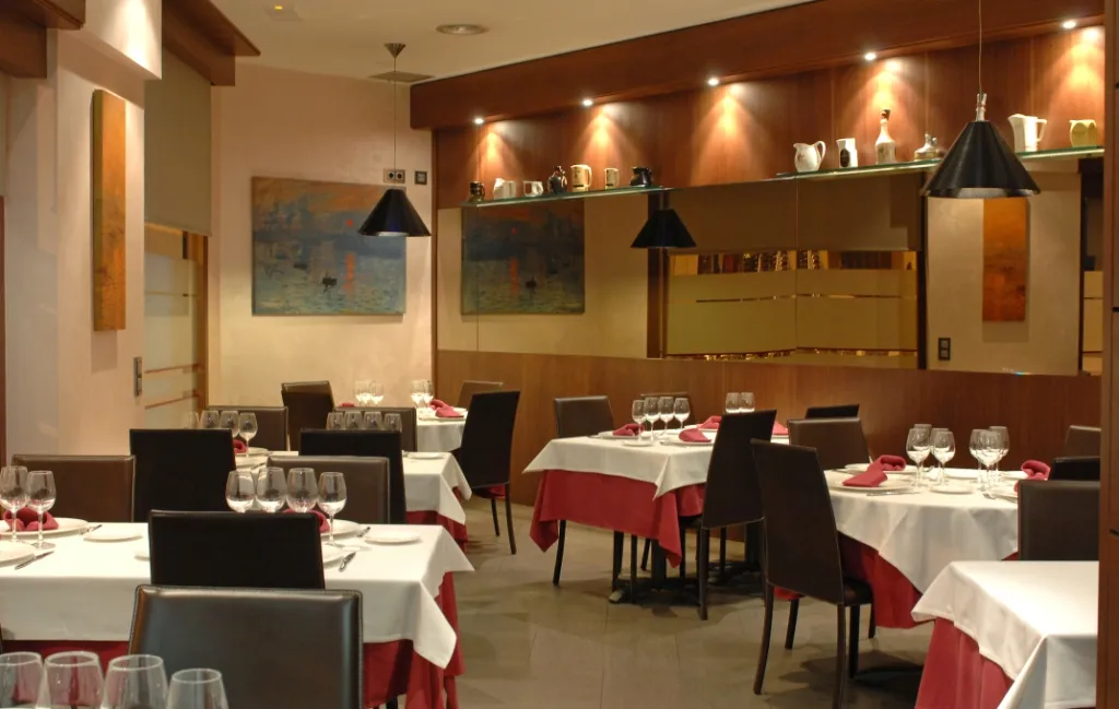 Pizzeria rosticceria "Il Rustico" restaurant in Mangone