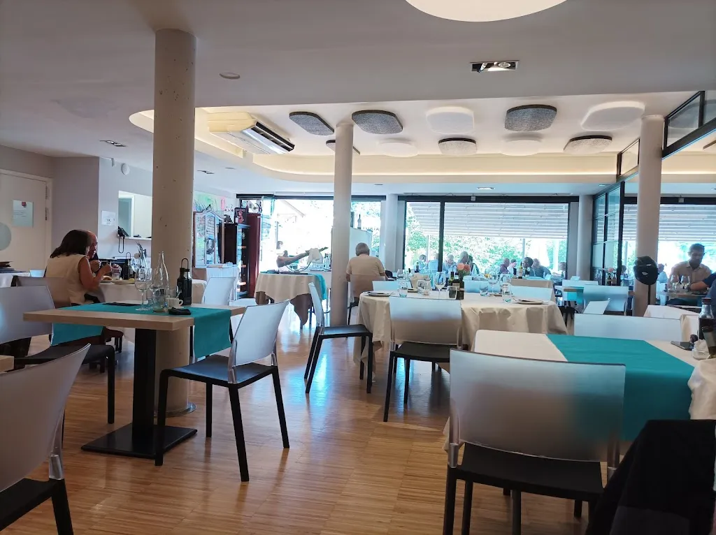 Restaurant Aqqua_Martorell_slider_image_1