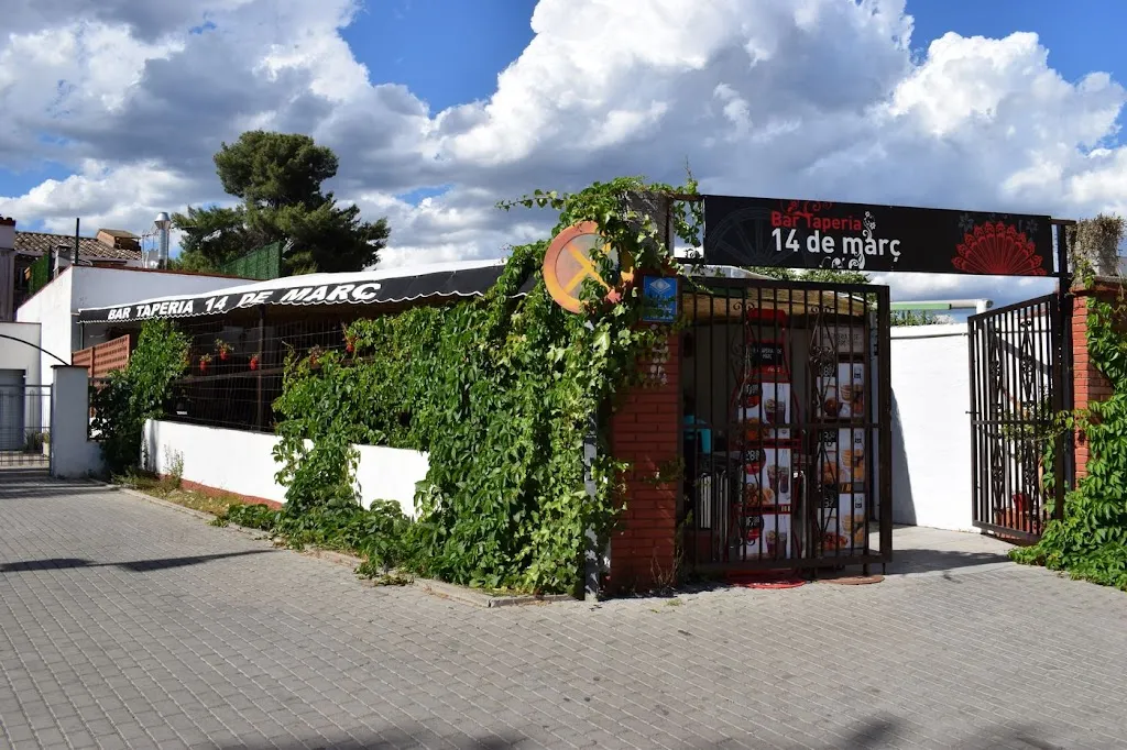 Taperia 14 de Març restaurant in Martorell