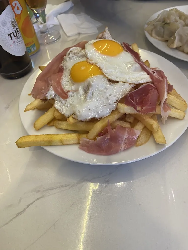 Tanya_Bar La Taperia_Martorell_review