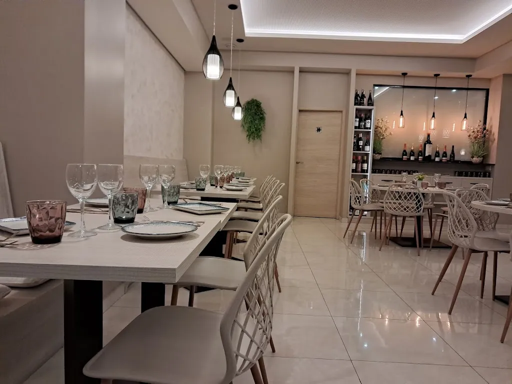 Alejandro gonzalez ruiz_Family'S House Martorell_Martorell_review