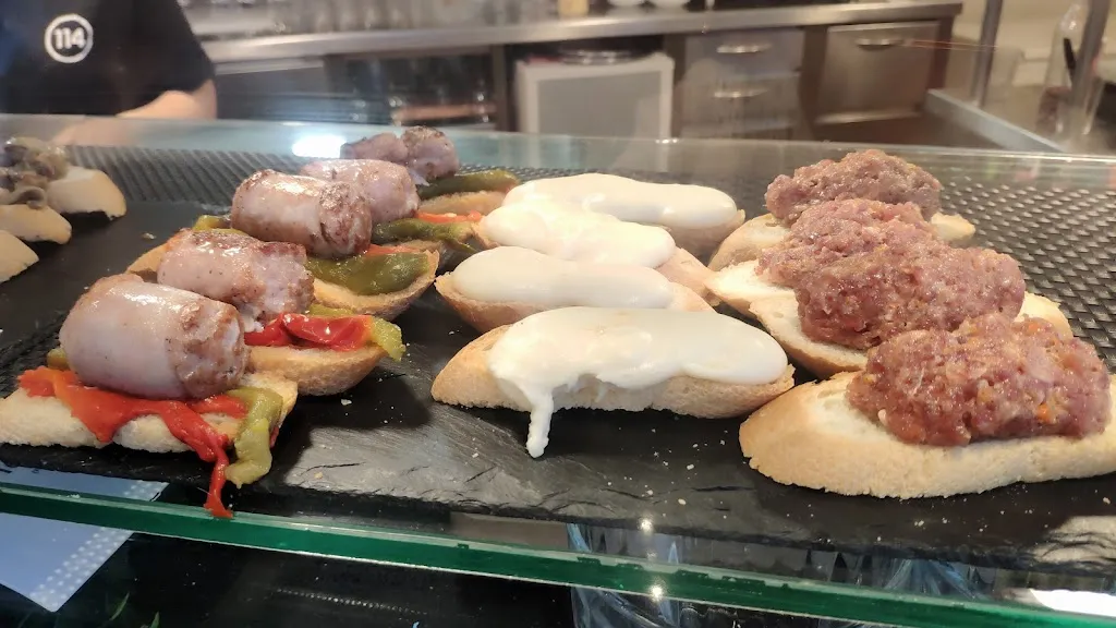 Menu_114 Tapes & Cocktails_Martorell_image_1