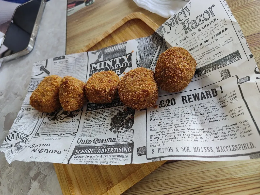 Estela Montserrat_D'Copas Martorell_Martorell_review