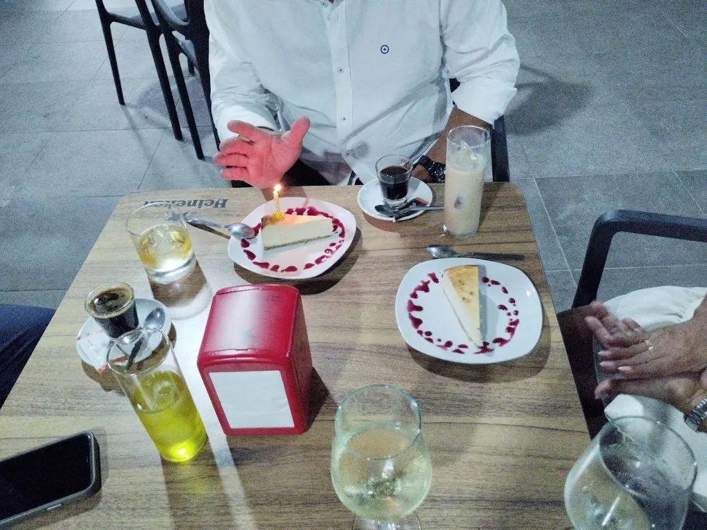 Luis Novoa_Bar Restaurante Rico y Punto_Martorell_review