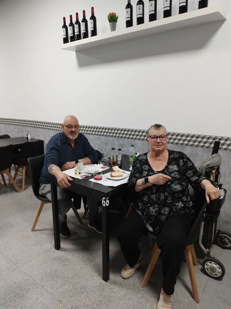 Paqui Nieto Lobato_Bar Restaurante Rico y Punto_Martorell_review