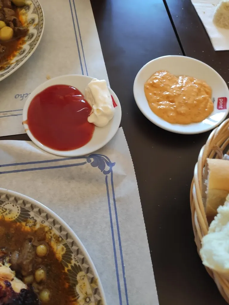 Menü_Snack Nador Restaurant_Martorell_Bild_5