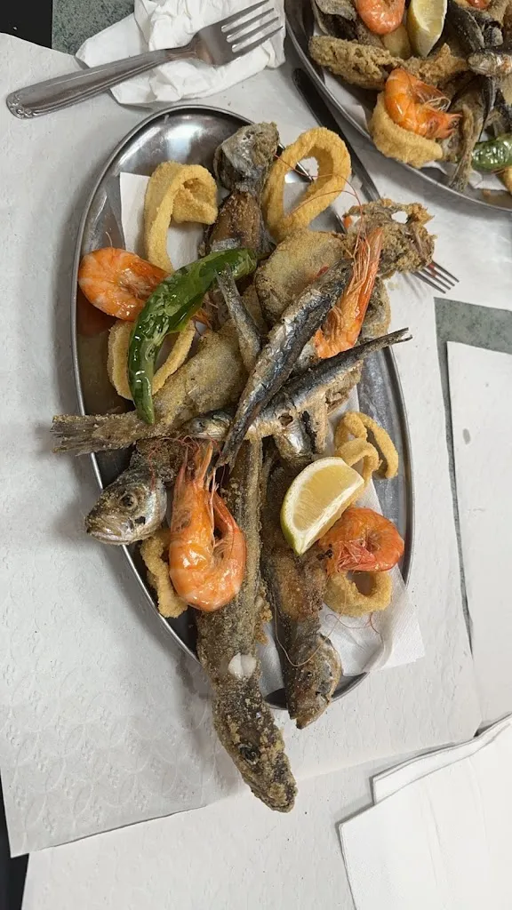 Souheil Idrissi_Snack Nador Restaurant_Martorell_Bewertung