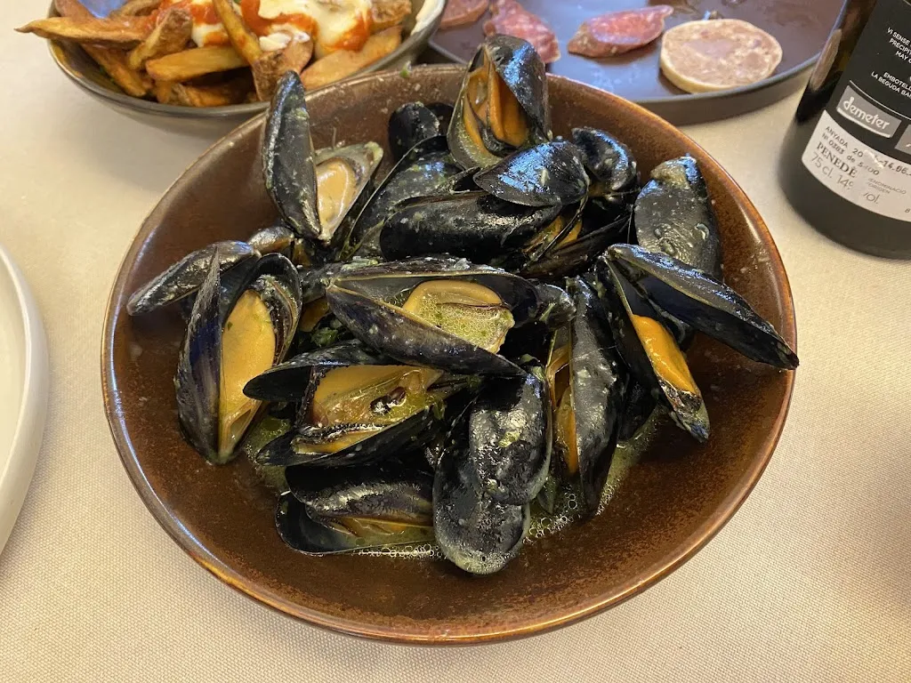 Menu_Restaurante La Fonda Can Parellada By Paradís_Masquefa_image_9