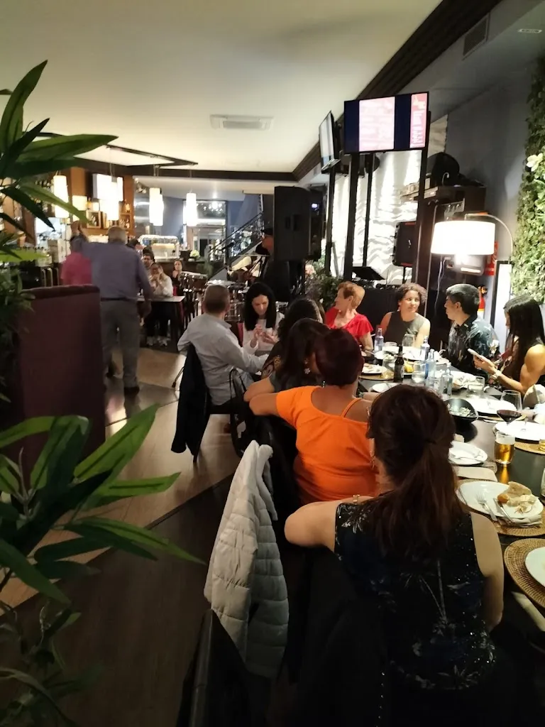 Patricia Barreira_La Novena Fun Dining_Oleiros_review