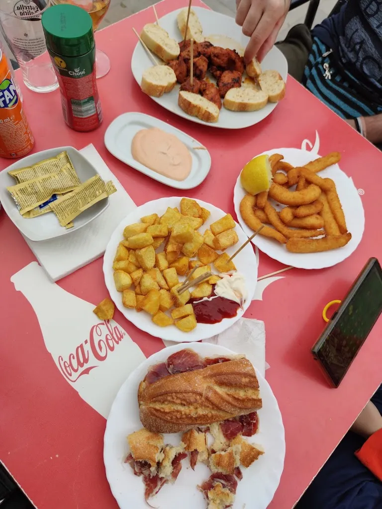 Menu_Bar Casal L’Alzinar_Masquefa_image_2