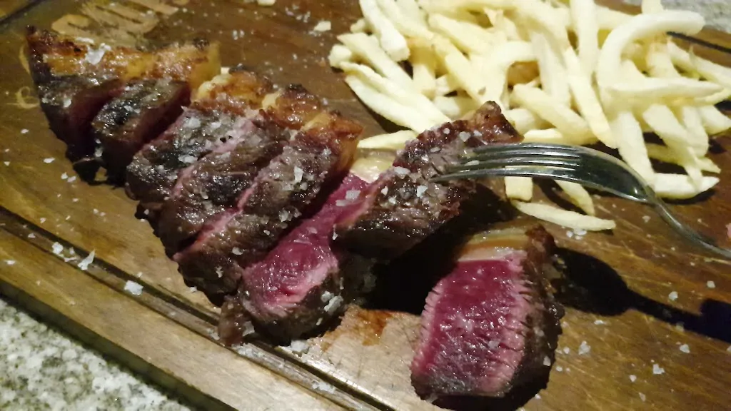 El Cotarro Restaurant_Oleiros_slider_image_2