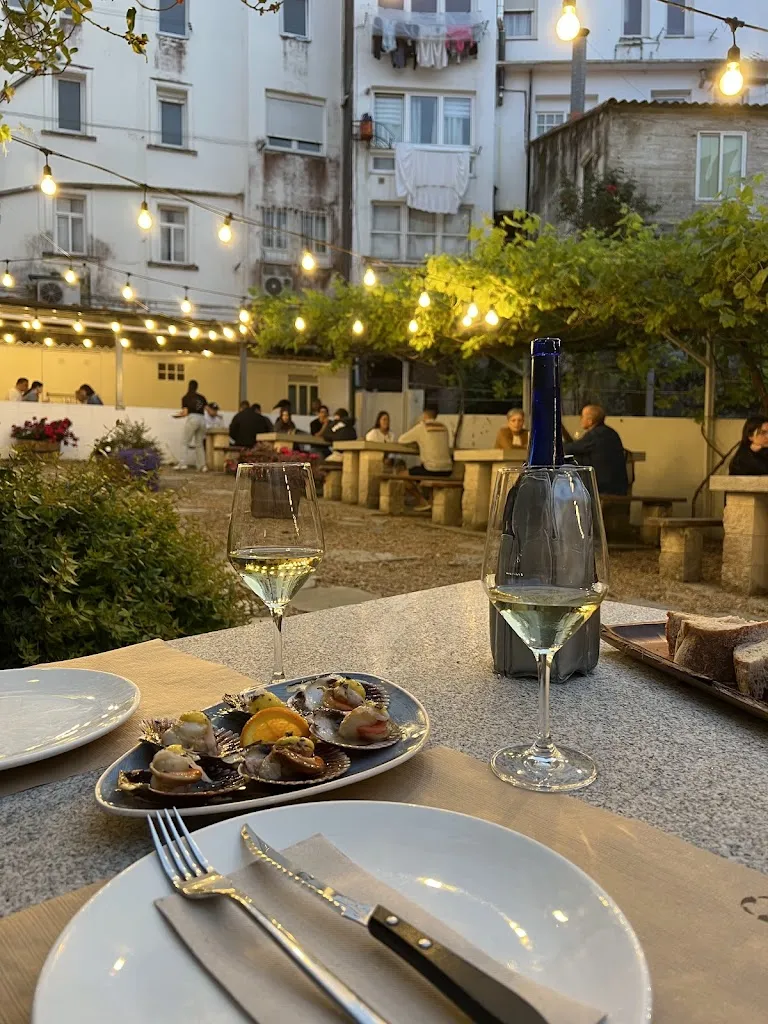 El Cotarro Restaurant_Oleiros_slider_image_3