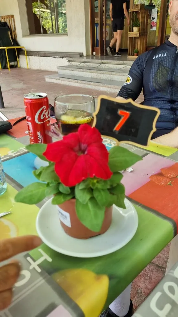 Menu_Les Deus Restaurant_Mediona_image_9