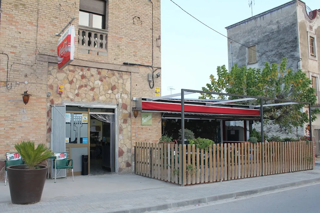 Bar Xamaio restaurant in Mediona