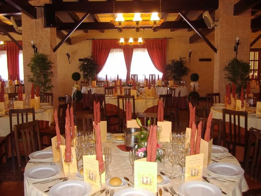 Restaurant Cal Maristany restaurant in Mediona