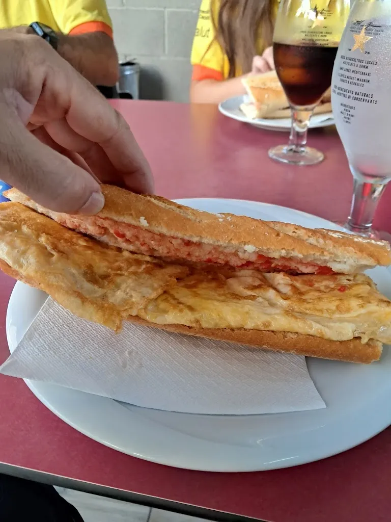 javier tapia_DOCTÑE_Martorelles_review