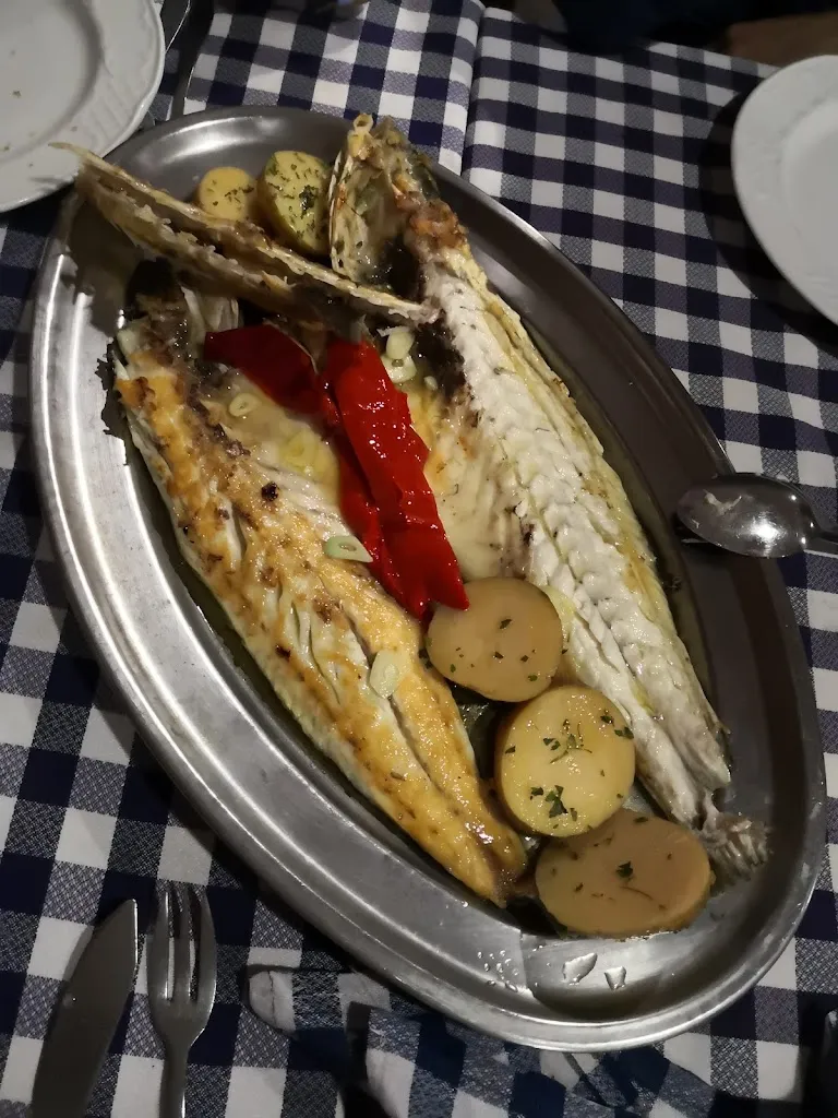 Sophe Lee_Casa Calixto_Oleiros_review