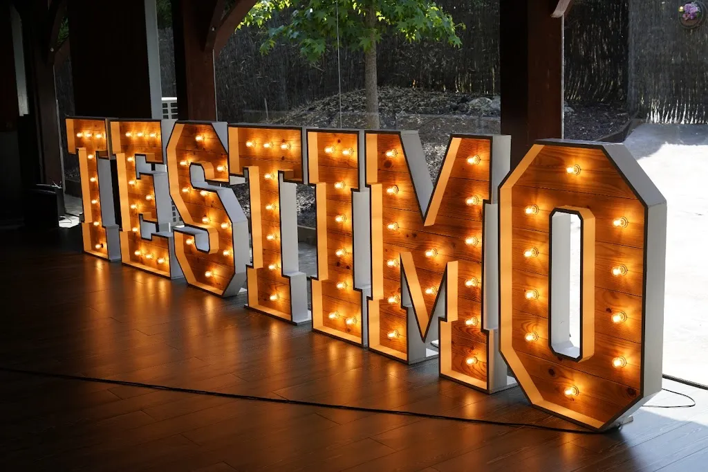 Angel Fábregas Fotógrafo_Mas Llombart_Martorelles_recensione