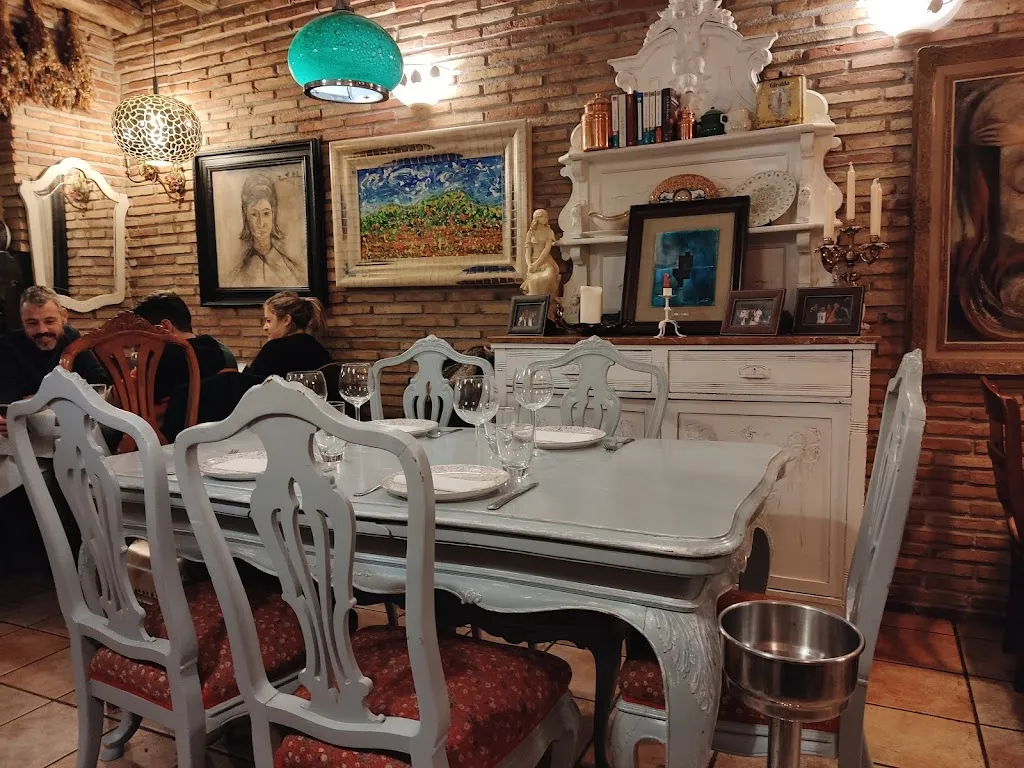 Saint Germain Des Près_Martorelles_slider_image_1