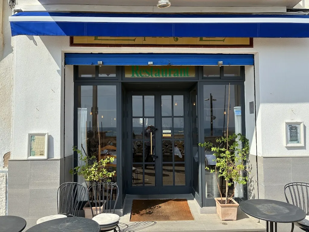 Restaurante El Mirall restaurant in Montgat