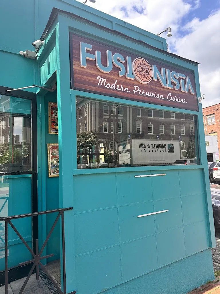 Fusionista - Modern Peruvian Cuisine restaurant in Montclar