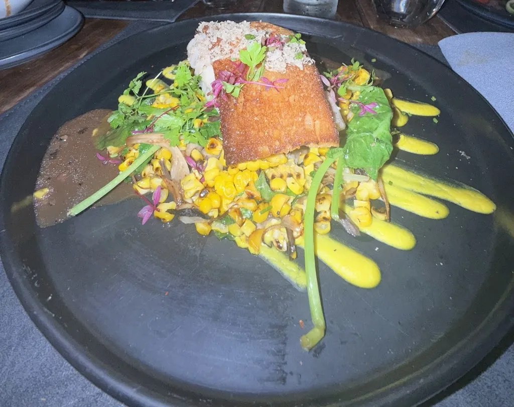 Ashley Huggins_Faubourg Montclair_Montclar_recensione