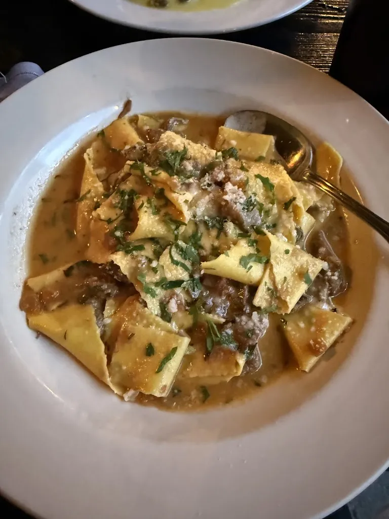 Chris Piccigallo_La Rocca Osteria_Montclar_review