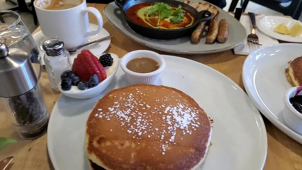 Meet Me at Madison's_Montclar_slider_image_2