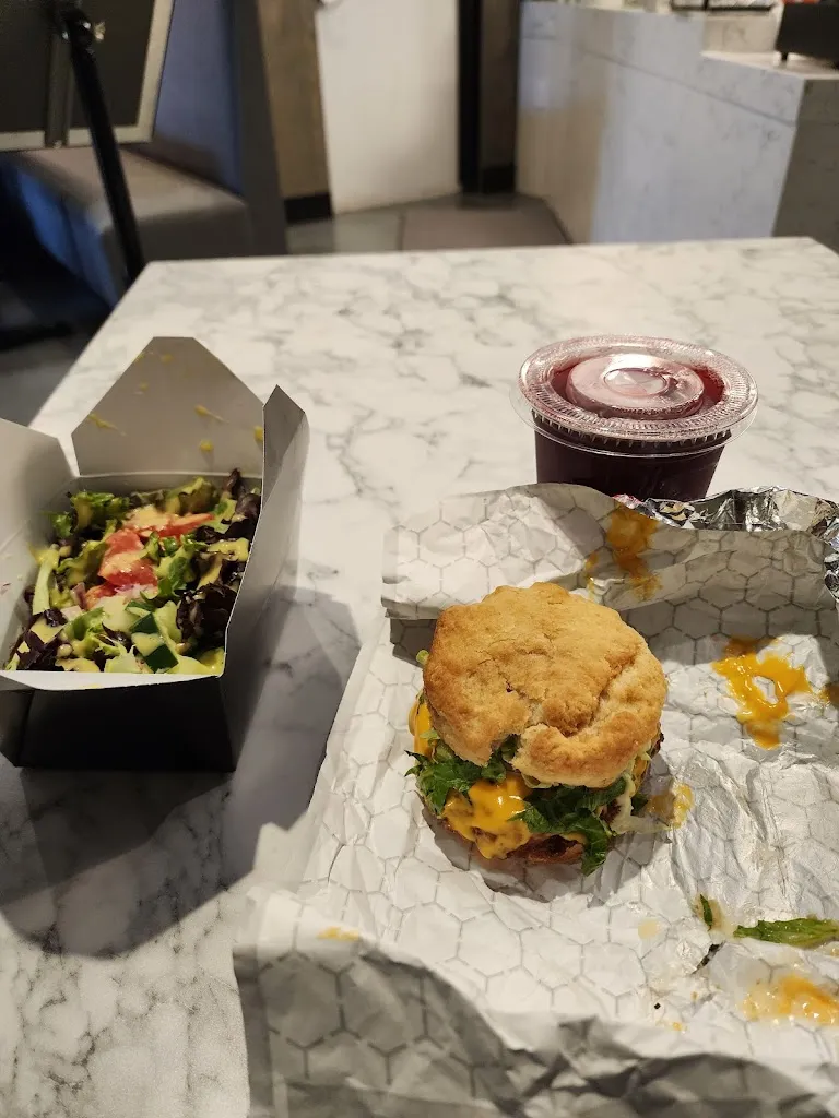 Love Lee_Brick City Vegan Montclair_Montclar_review