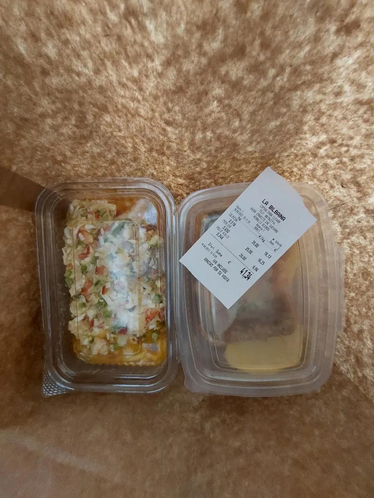 Santi Mend_La Bilbaina_Oleiros_review