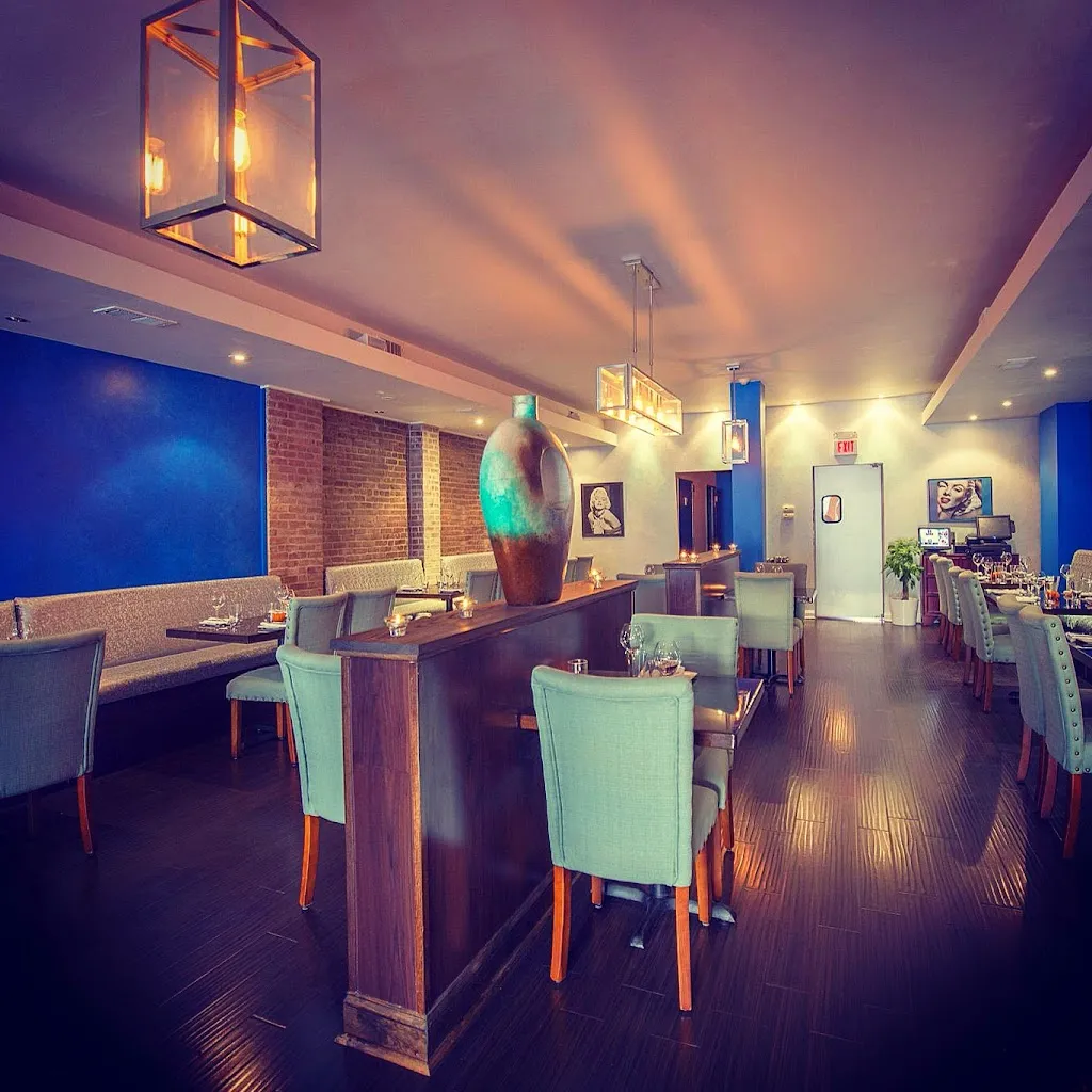 Laboratorio Kitchen restaurant in Montclar