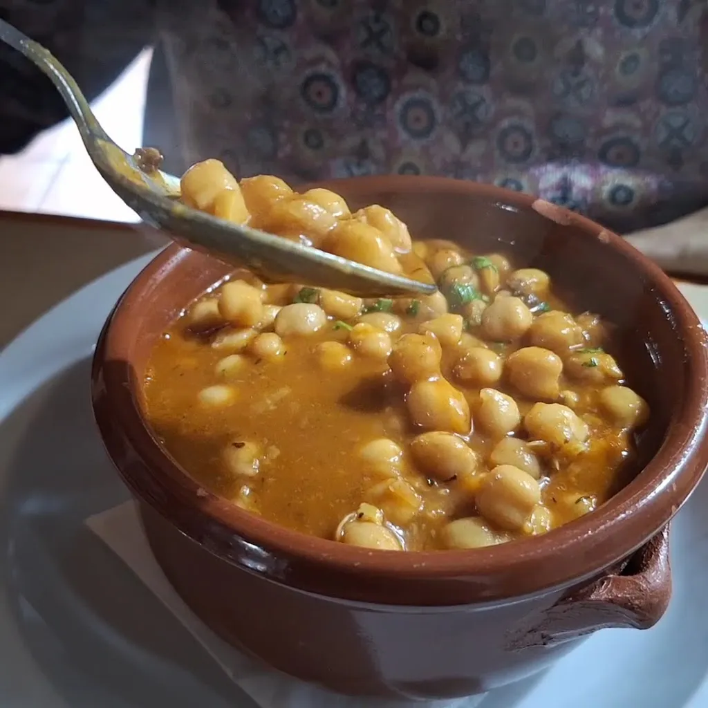 Hostal de Mura_Mura_slider_image_3