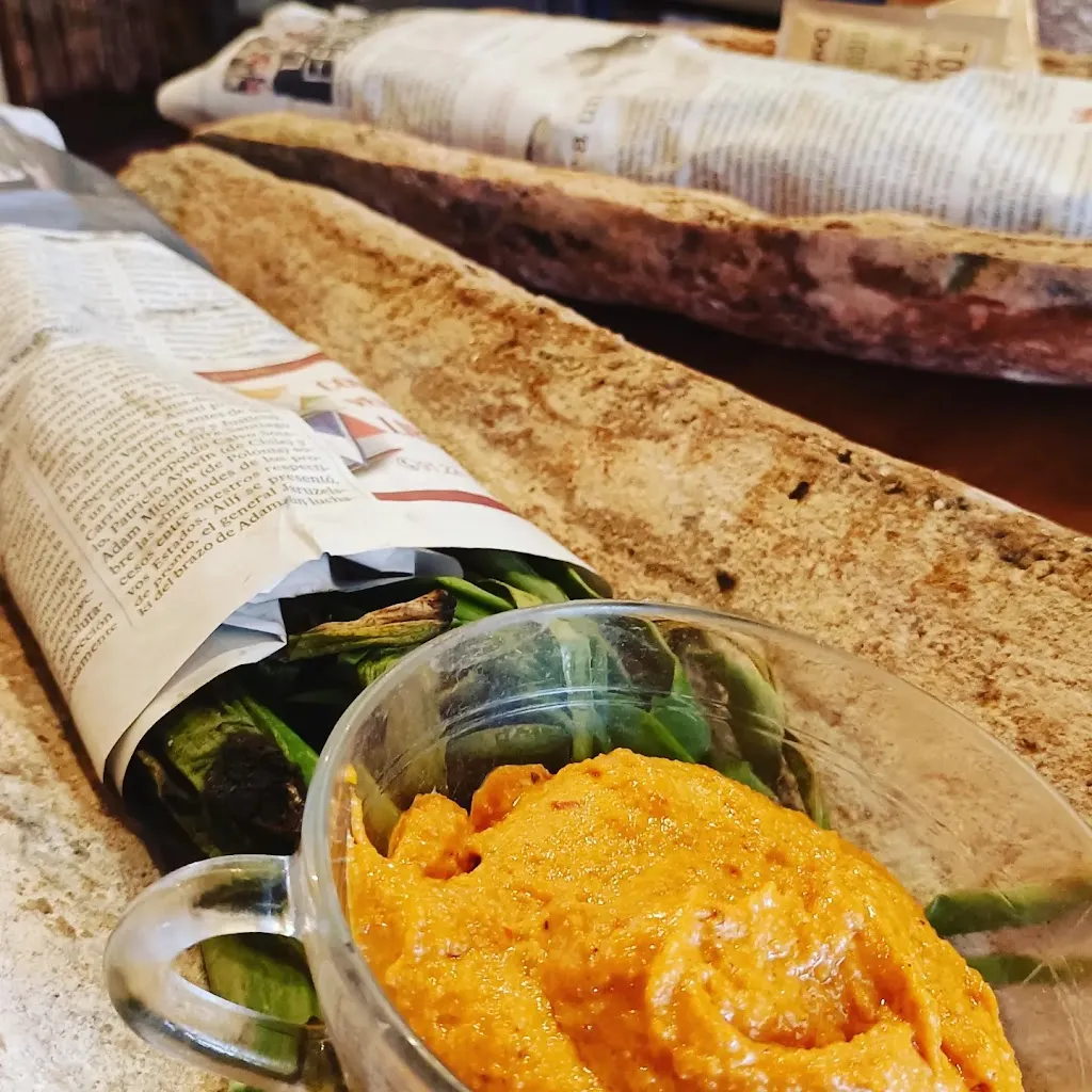 Les Olles dels Caus_Mura_slider_image_3