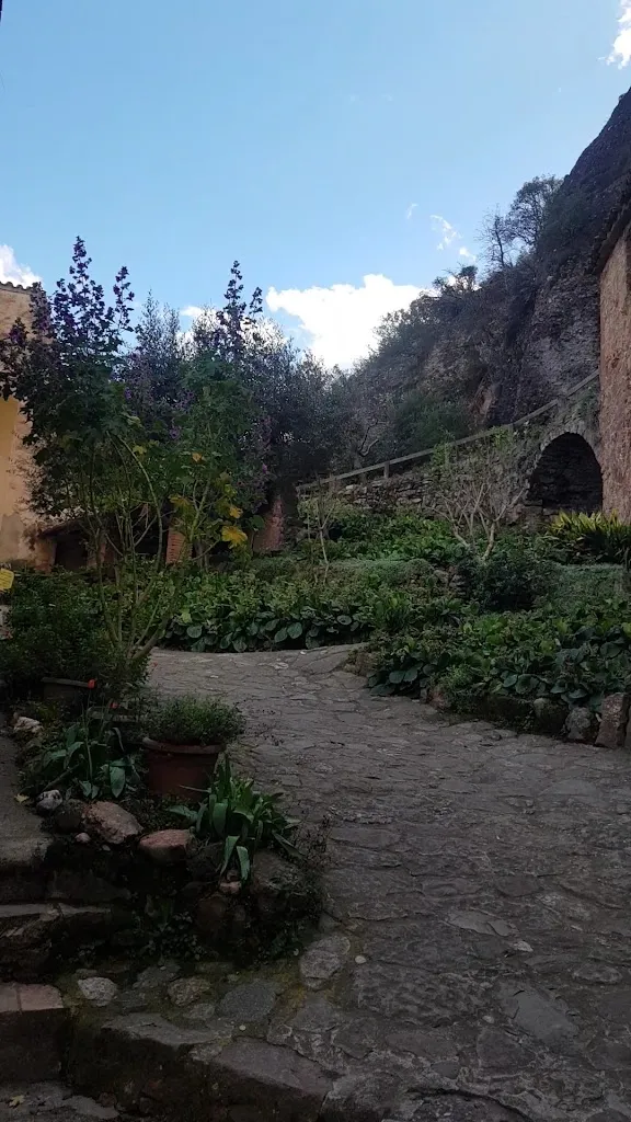 Candela Valldeperez_El Puig de la Balma_Mura_review