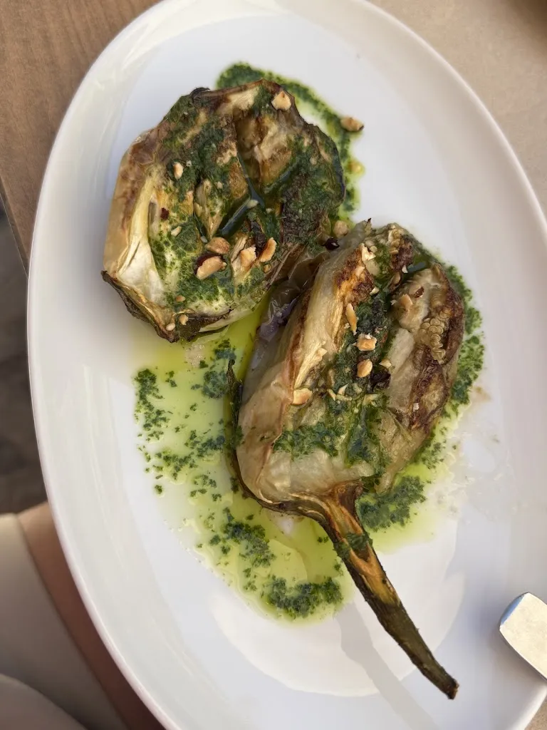 Flávia Junqueira_Cal Batista_Mura_review