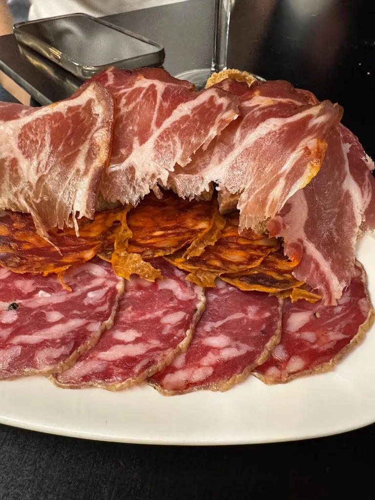 La Encina Ham Factory_Oleiros_slider_image_3