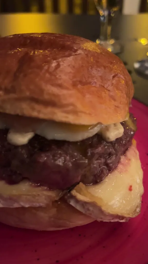 Hamburgueseria Venècia_Montmeló_slider_image_2