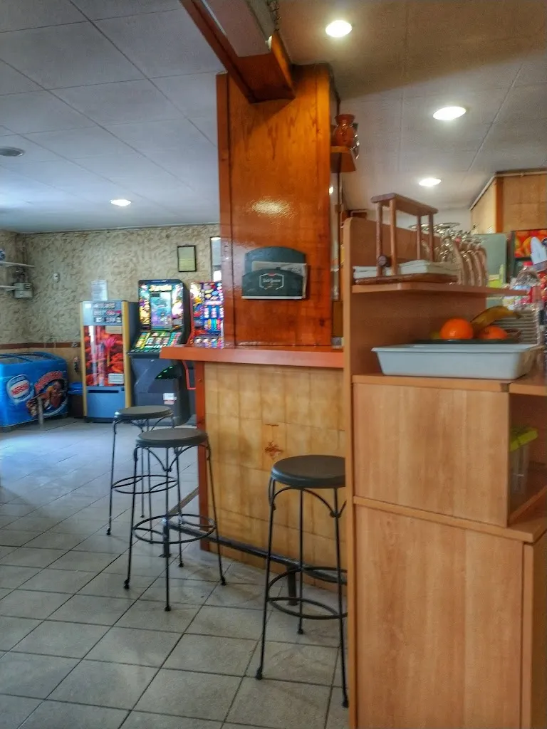 Juan A Varela 79_Tonysa_Montmeló_review