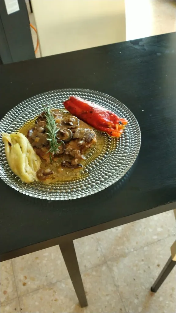 Nou Can Pau Rostisseria_Montmeló_slider_image_2