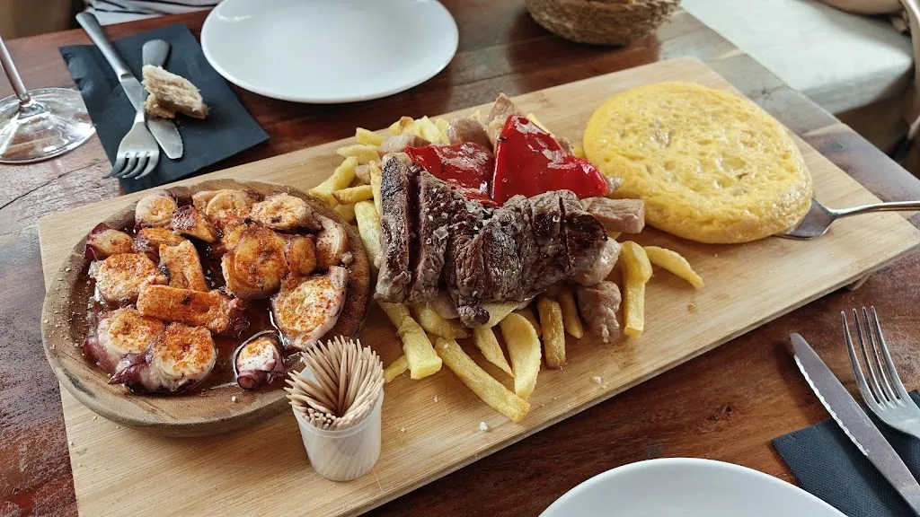 Yago CL_La Clarita Taberna_Oleiros_review