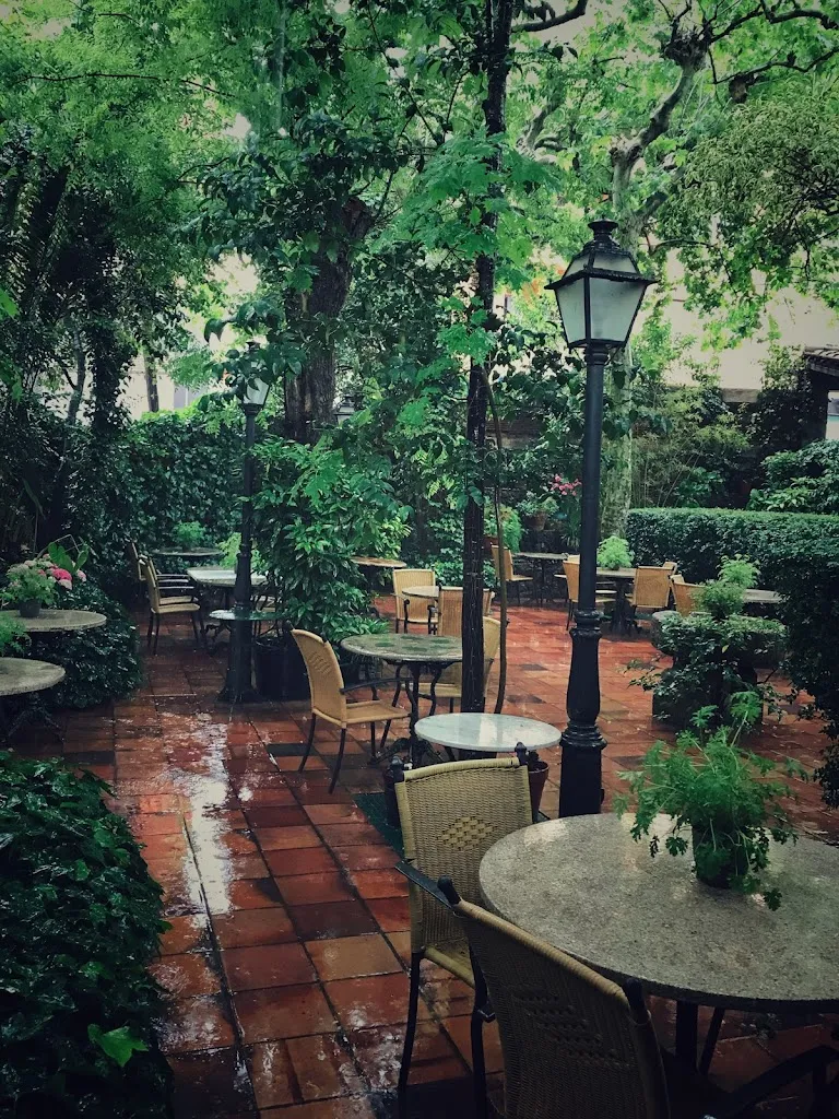 Restaurant El Jardí restaurant in Montmeló