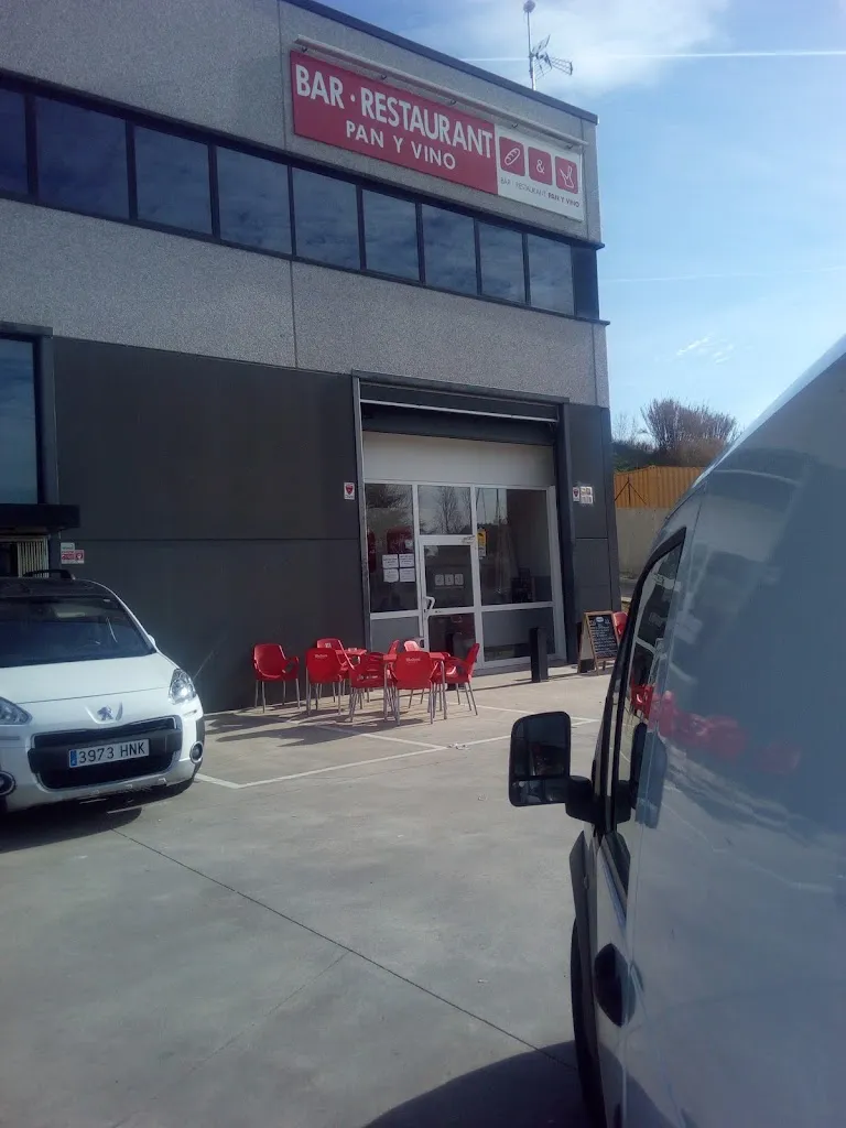 Pan y Vino Montornès ristorante a Montornès del Vallès