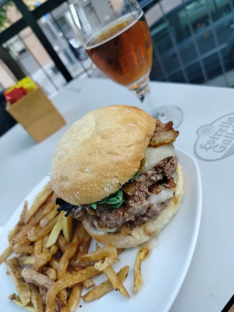 Juan Benito_RANCHO LOS GORDOS_Montornès del Vallès_recensione