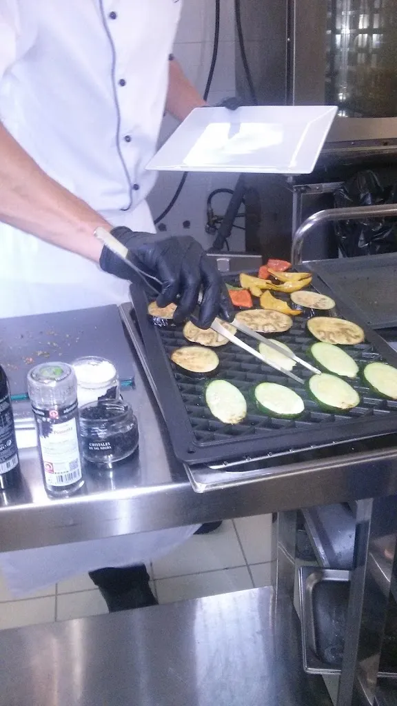 Menu_Centro Cultural Andaluz de Montornès del Vallès_Montornès del Vallès_image_4