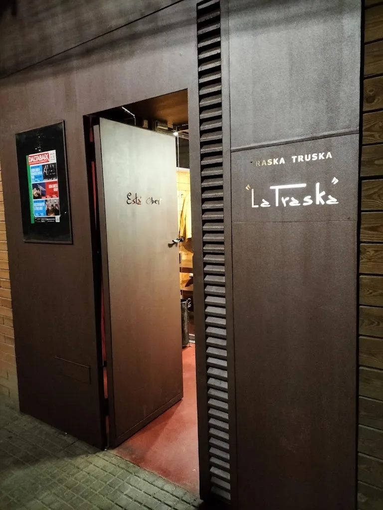 Traska Truska_Molins de Rei_slider_image_1