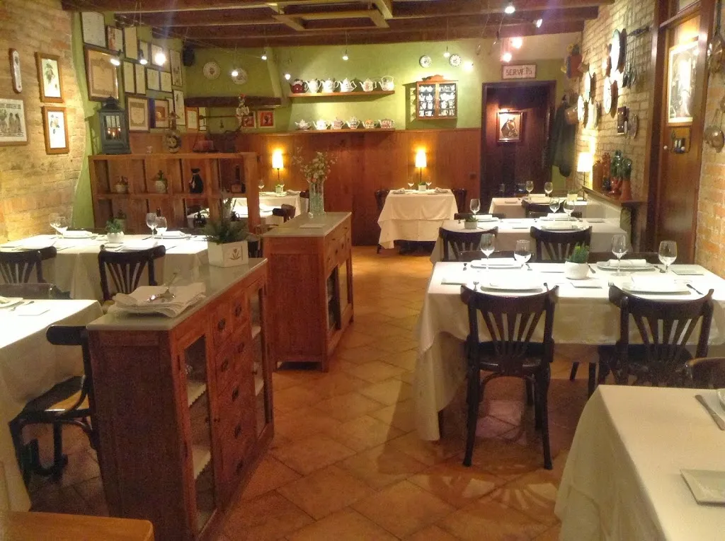 L'Àpat Molins de Rei restaurant in Molins de Rei