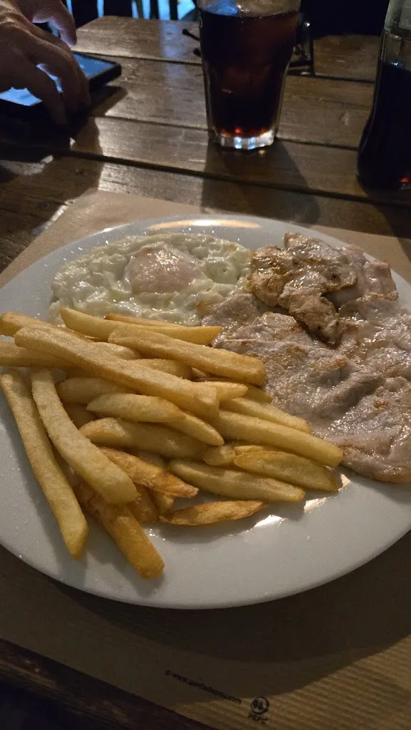 Yude Contin_LOLA_Molins de Rei_review