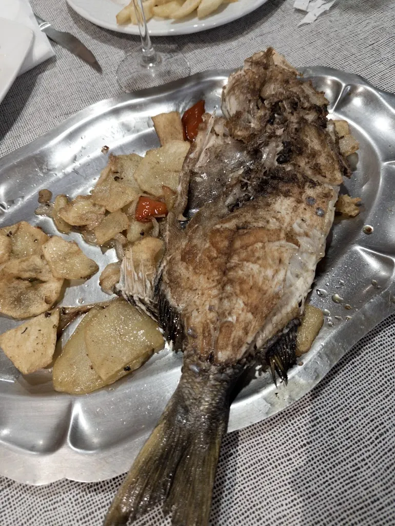 Joseph Accetturo II_O Pucheiro_Oleiros_review