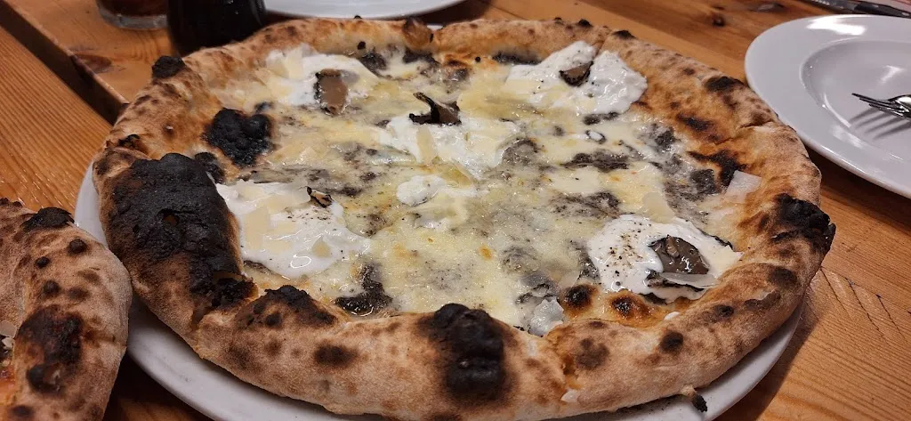 Marlene Green_Can Pizza Molins de Rei_Molins de Rei_review