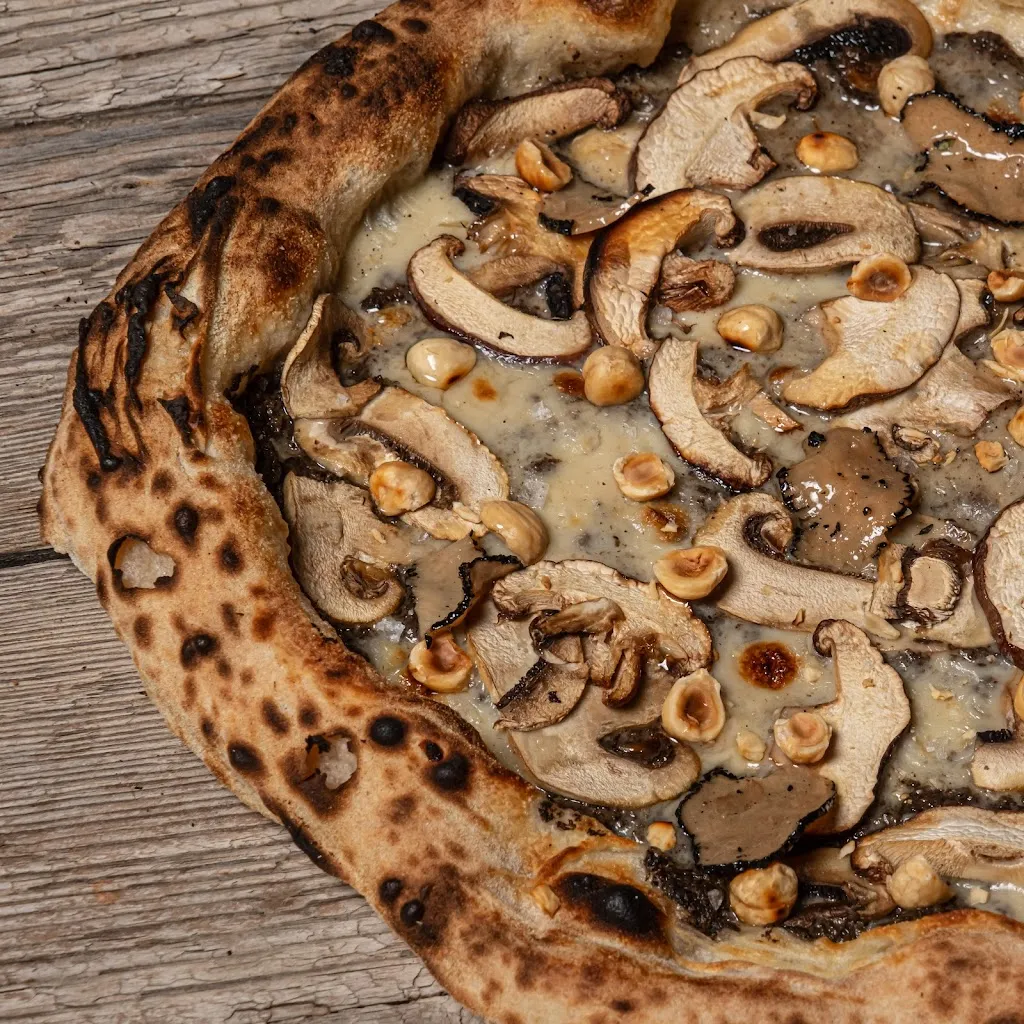 Can Pizza Molins de Rei_Molins de Rei_slider_image_3